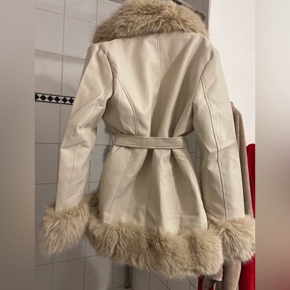 New Size Large Faux Leather Long Coat with Faux Fur Removable Trim, light beige - Picture 7 of 16